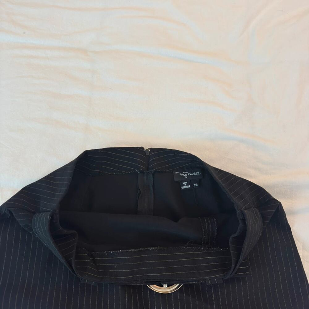 Pinstriped‎ Y2K Midi Skirt with belt - Picture 6 of 6
